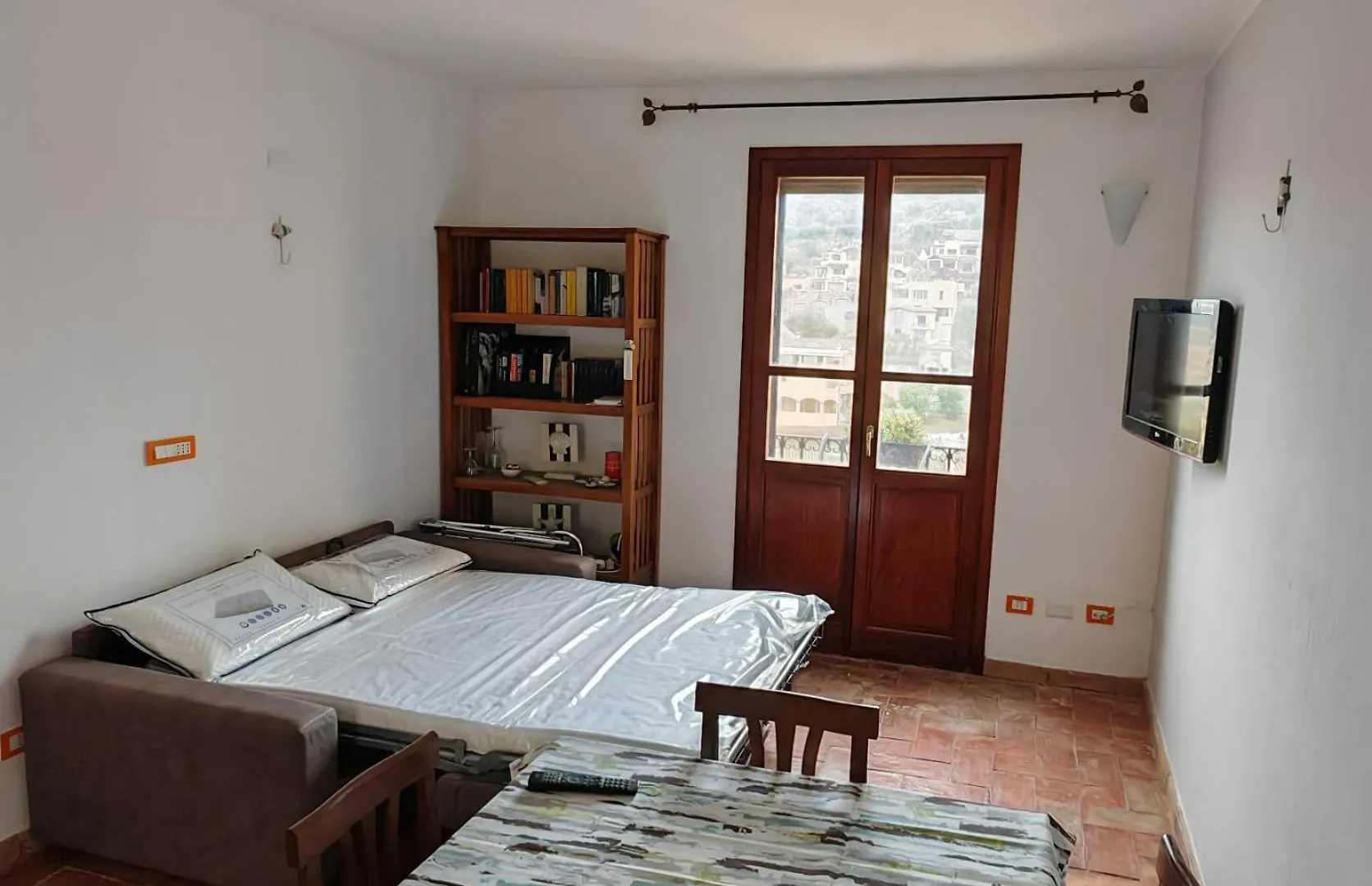 Rokkaria Holiday Apartment 빌라시미우스 0*,  이탈리아