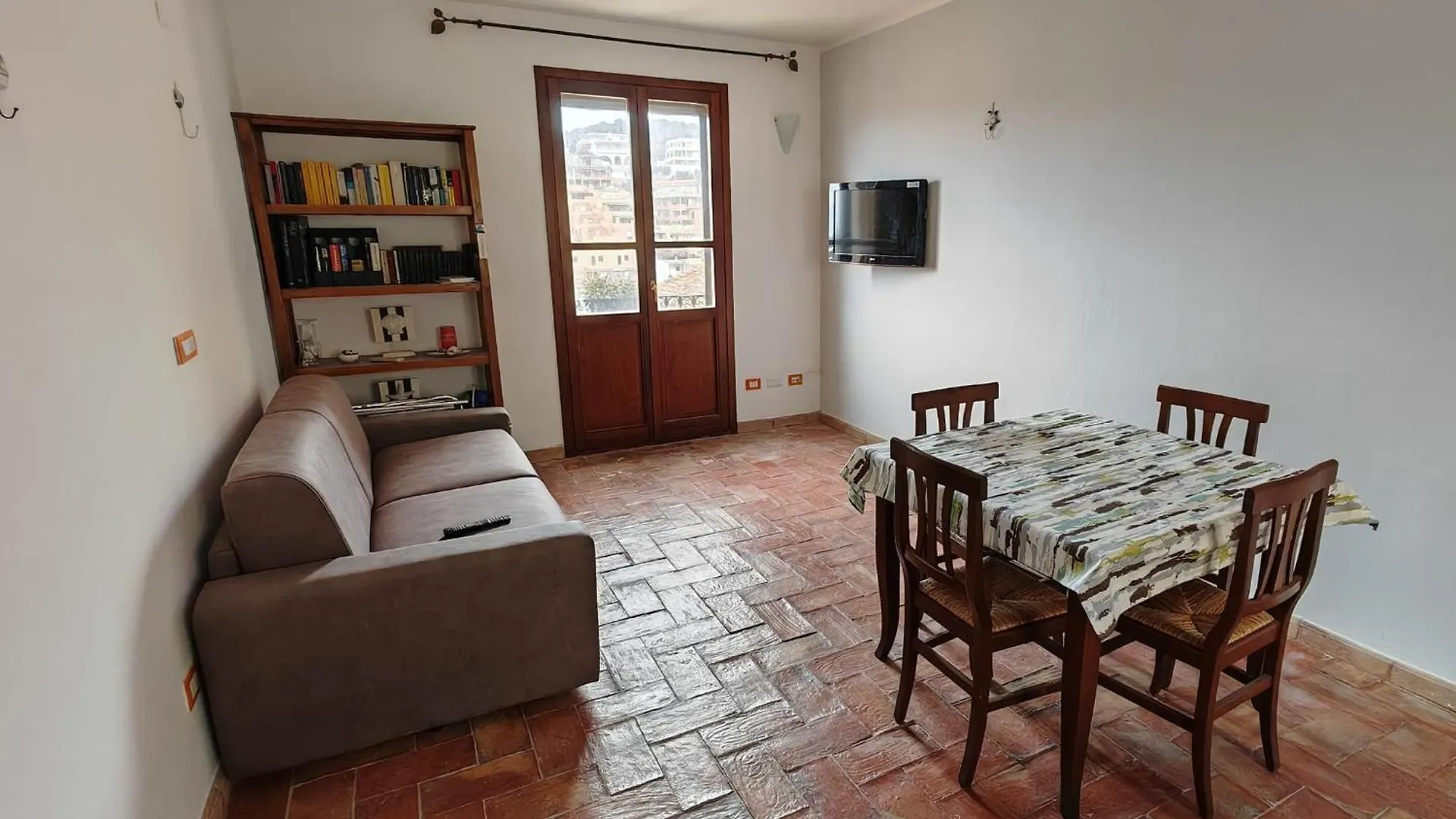 Rokkaria Holiday Apartment 빌라시미우스 이탈리아